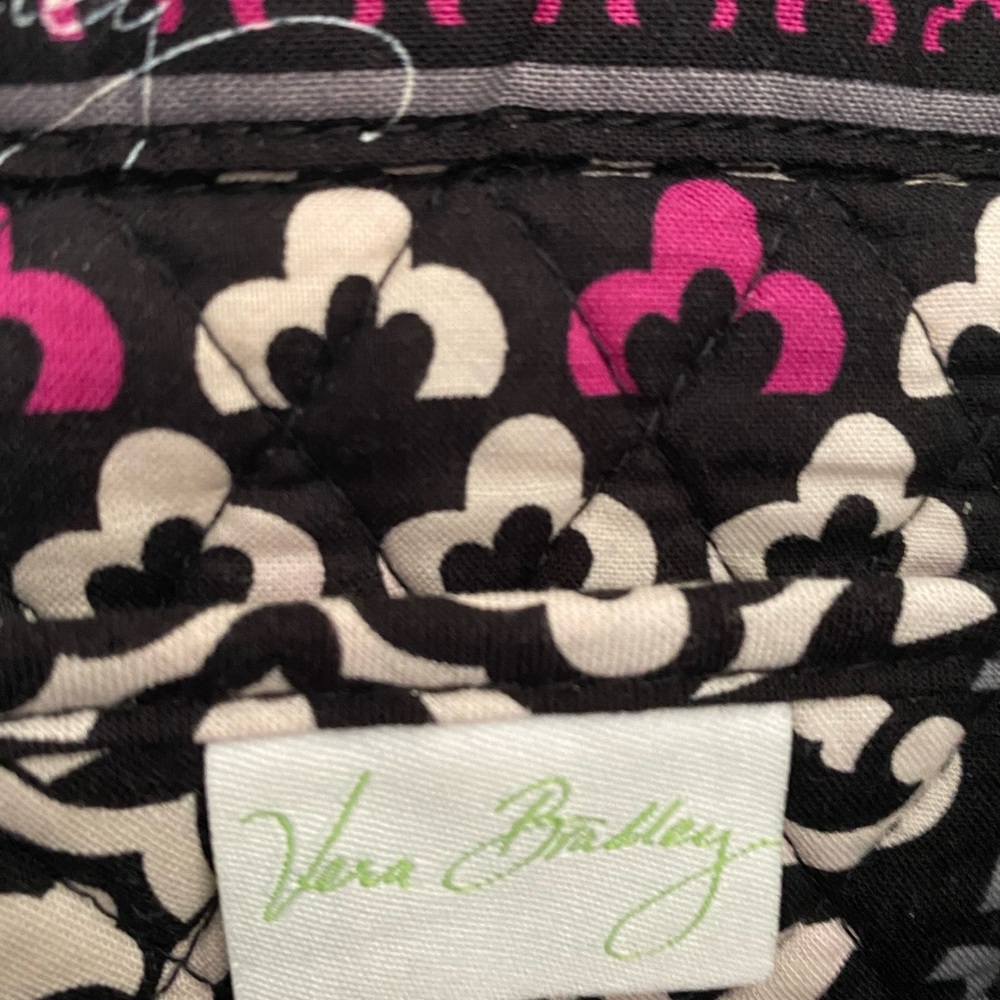 Elegant Vera Bradley Shoulder Bag - Picture 4 of 5